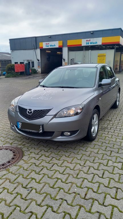 Mazda 3 135.000 km 3.300 € Idstein 65510