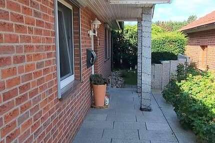 Haus zum Kaufen in Adendorf 650.000 € 188 m² 5 zimmer