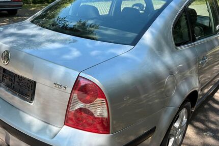 VW Passat 208.000 km 1.950 &euro; Gersthofen 86368