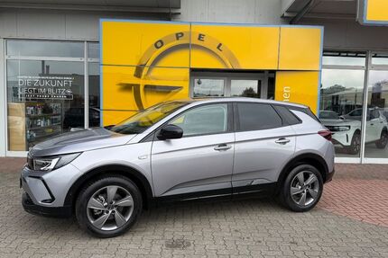 Opel Grandland (X) 11.180 km 22.890 &euro; Gescher 48712