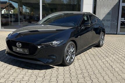 Mazda 3 24.684 km 21.390 &euro; Altenmarkt 83352