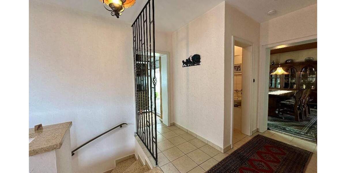 Einfamilienhaus Waldfischbach - 5 Zimmer, 151 m&sup2;, 219.000&euro; | Angebot:25802498