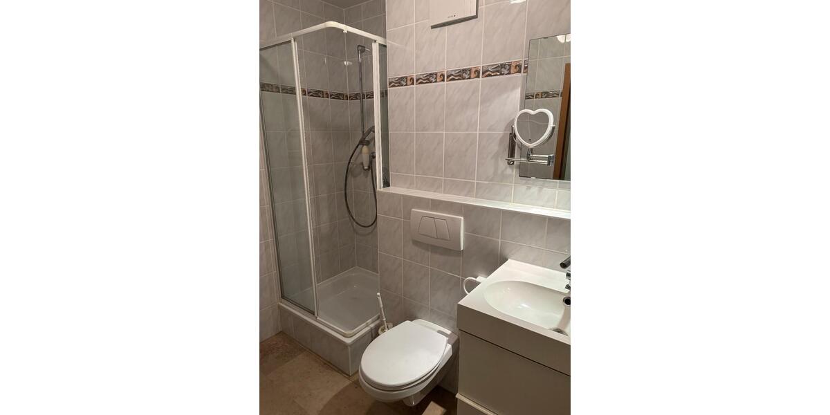 Reihenhaus Egling - 7 Zimmer, 161 m&sup2;, 2.000&euro; | Angebot:24222960