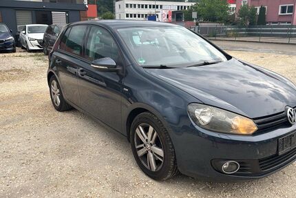 VW Golf 212.000 km 2.500 &euro; Königsbronn 89551