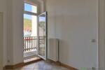 (12403_01) MGN: helle 2-Raum-Wohnung mit Parkett, Holzdielung, Stuckdecken, Balkon und Einbauküche in der Innenstadt - Etagenwohnung Meiningen | Angebot:25343658