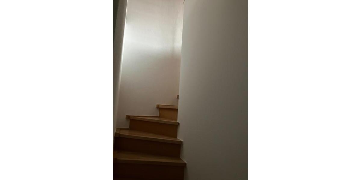 Etagenwohnung Heppenheim (Bergstraße) - 2 Zimmer, 87 m&sup2;, 916&euro; | Angebot:17741995