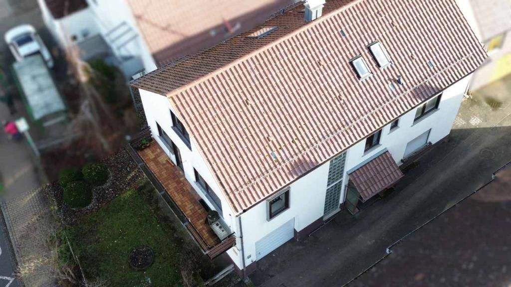Einfamilienhaus Nagold-Hochdorf Hochdorf - 8 Zimmer, 191 m&sup2;, 362.000&euro; | Angebot:25745176