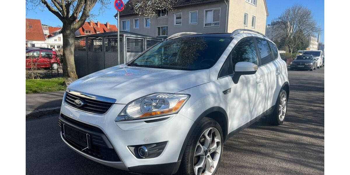 Ford Kuga 240.209 km 5.900 &euro; Göttingen 37077