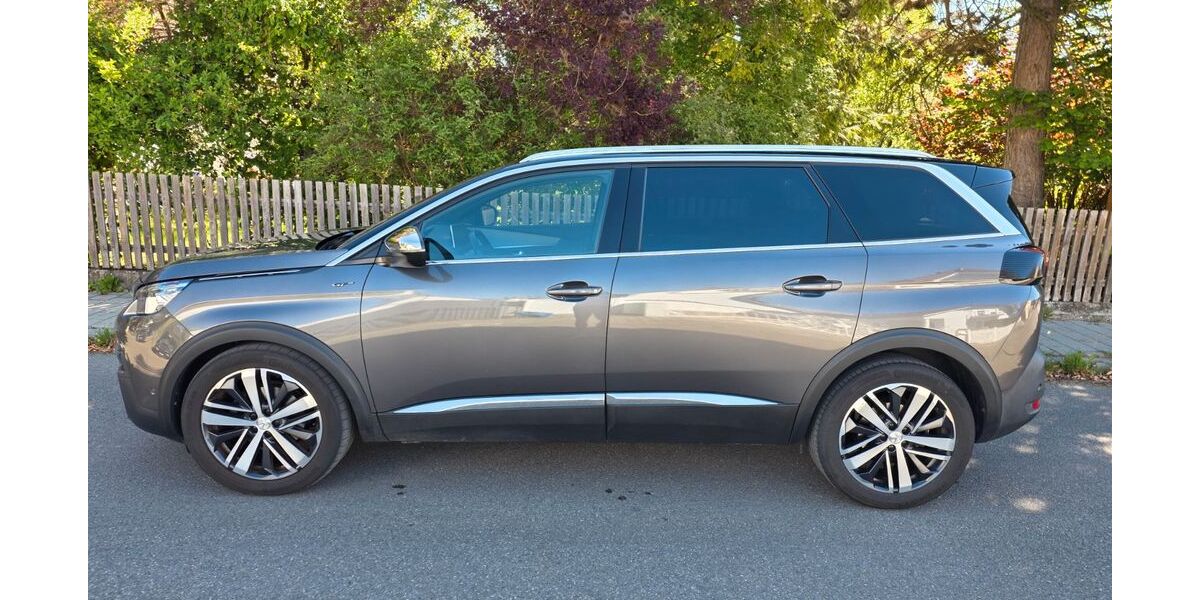 Peugeot 5008 96.000 km 19.800 &euro; Ingolstadt 85051