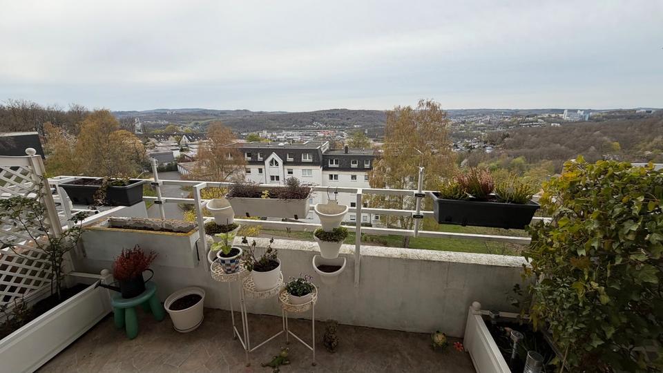 Etagenwohnung Siegen Kaan-Marienborn - 4 Zimmer, 87 m&sup2;, 175.000&euro; | Angebot:26049086