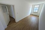 Etagenwohnung Meerane - 3 Zimmer, 85 m&sup2;, 400&euro; | Angebot:26404390