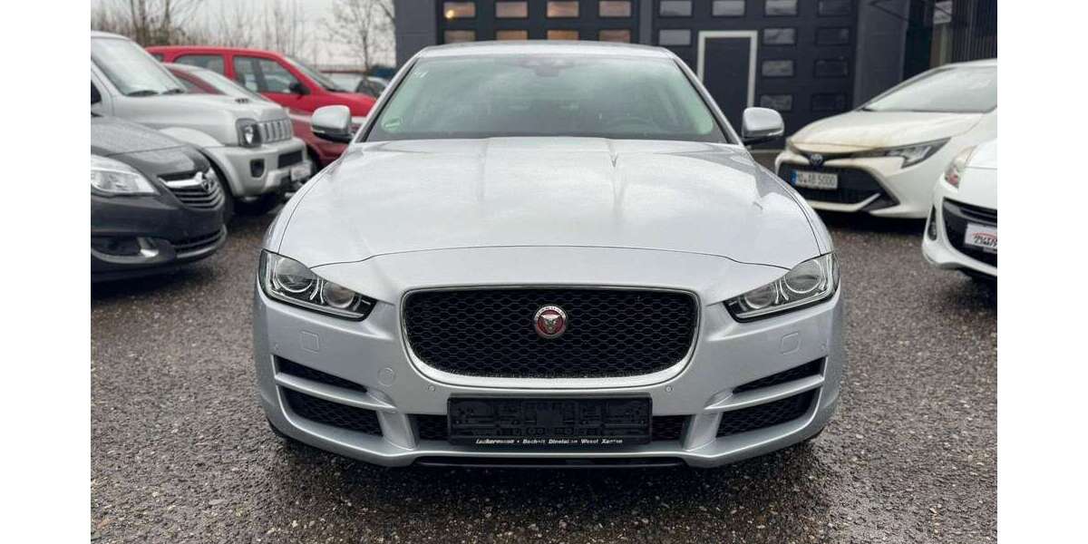 Jaguar XE 177.000 km 12.900 &euro; Kamp-Lintfort 47475
