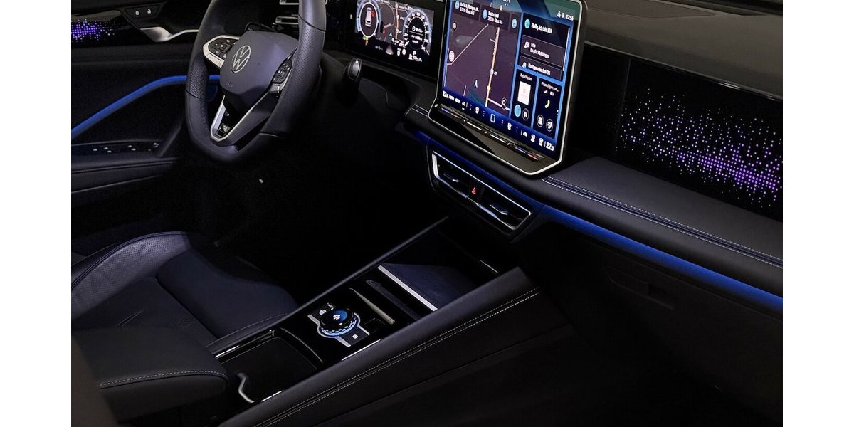 VW Tiguan R-Line/Pano/Memory/HUD/360°/Keyless 5.990 km 48.990 &euro; Mönchengladbach 41066