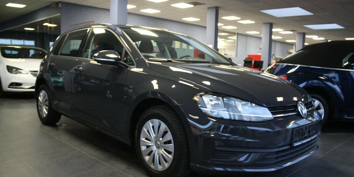 VW Golf 1.0 TSI OPF Trendline 76.316 km 11.980 &euro; Euskirchen 53881