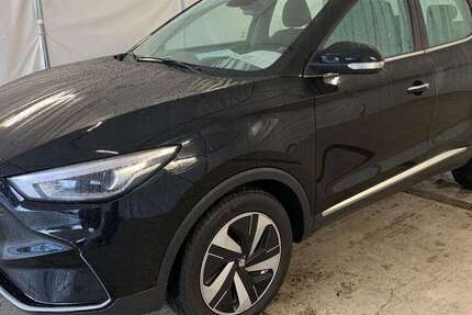 MG ZS 93.402 km 15.350 &euro; Herges-Hallenberg 98587