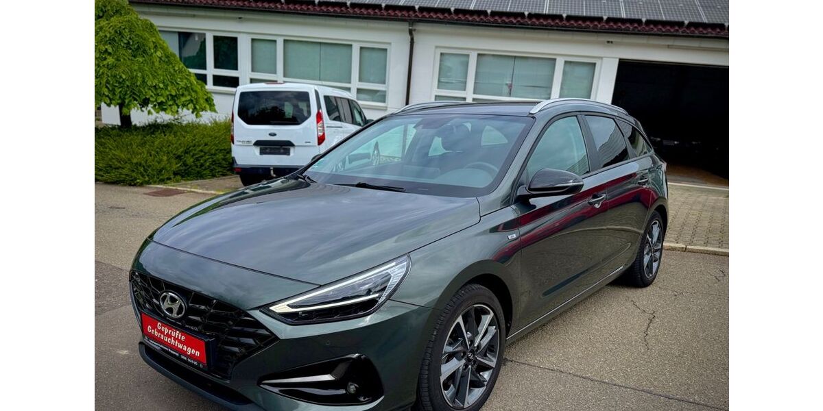 Hyundai i30 111.800 km 16.550 &euro; Metzingen 72555