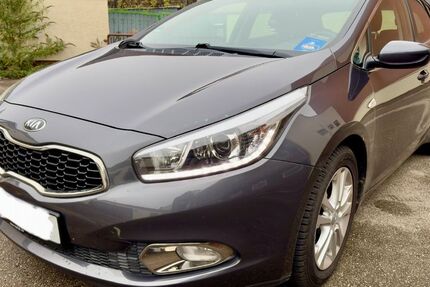 Kia ceed / Ceed 131.000 km 7.000 &euro; Augsburg 86154