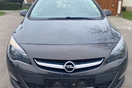 Opel Astra 118.000 km 3.899 &euro; Rangendingen 72414