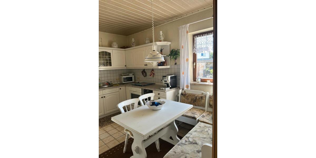 Mehrfamilienhaus, Wohnhaus Teuchern - 7 Zimmer, 249 m&sup2;, 100.000&euro; | Angebot:20715662