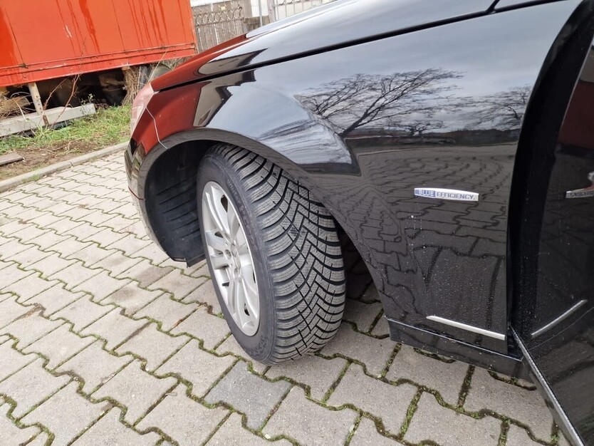 C 220