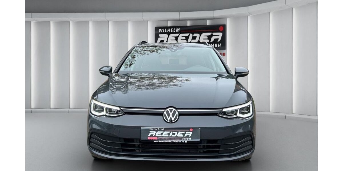 VW Golf 14.371 km 25.950 &euro; Stade 21682