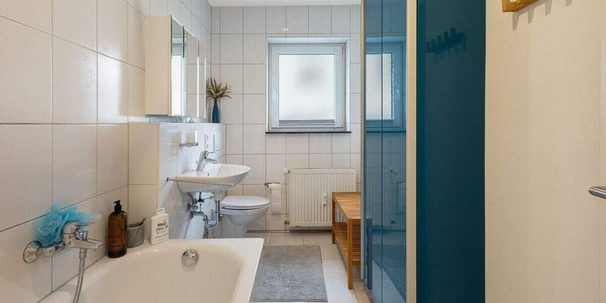 Mehrfamilienhaus, Wohnhaus Schwalbach am Taunus - 1 Zimmer, 295 m&sup2;, 1.249.000&euro; | Angebot:25687286