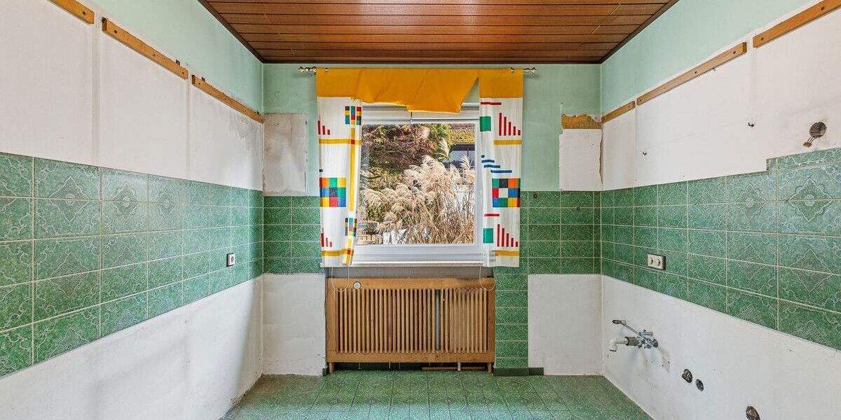 Einfamilienhaus Undorf Undorf - 7 Zimmer, 208 m&sup2;, 599.000&euro; | Angebot:25779834