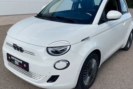 Fiat 500e 23.660 km 21.900 &euro; Villingen-Schwenningen 78052