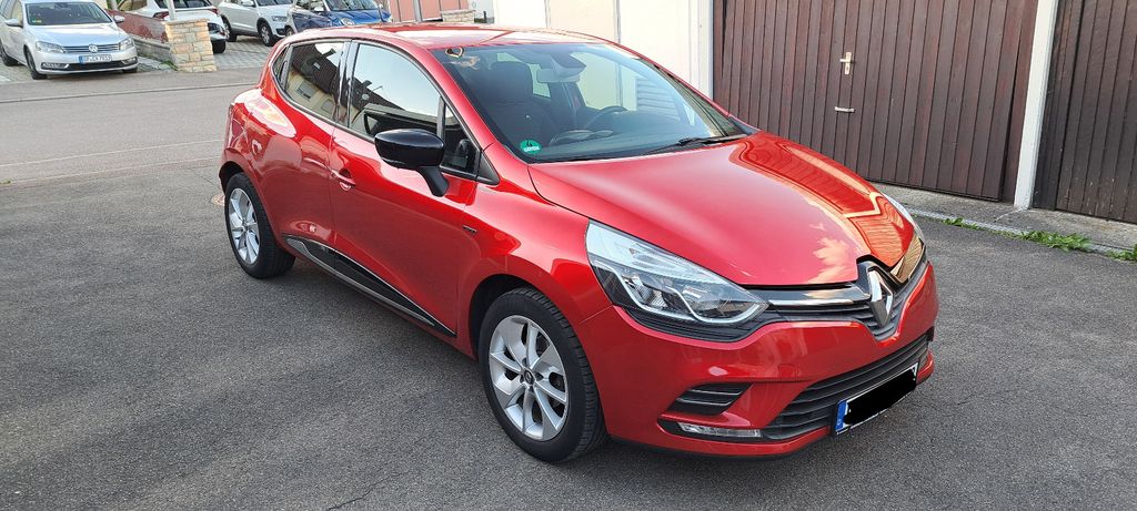 Renault Clio 64.444 km 8.300 &euro; Eislingen 73054