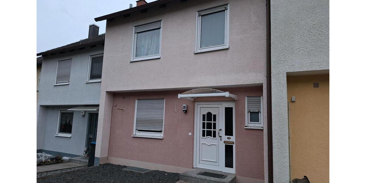 Reihenmittelhaus zu vermieten 5 zimmer