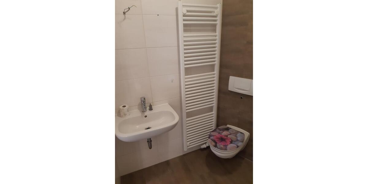 Etagenwohnung Nossen - 2 Zimmer, 58 m&sup2;, 420&euro; | Angebot:25380128