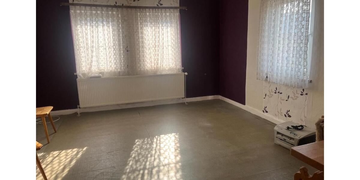 Einfamilienhaus Burghaun - 5.5 Zimmer, 180 m&sup2;, 149.000&euro; | Angebot:26679656
