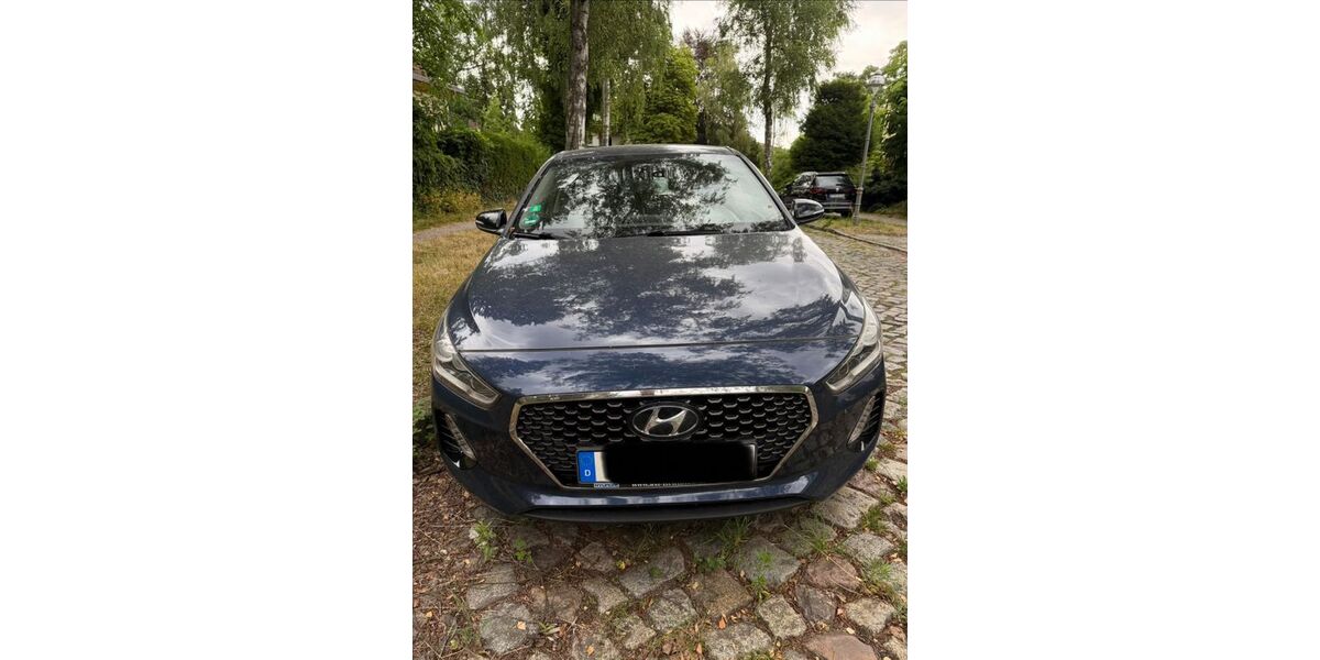 Hyundai i30 95.686 km 8.700 &euro; Berlin 12205