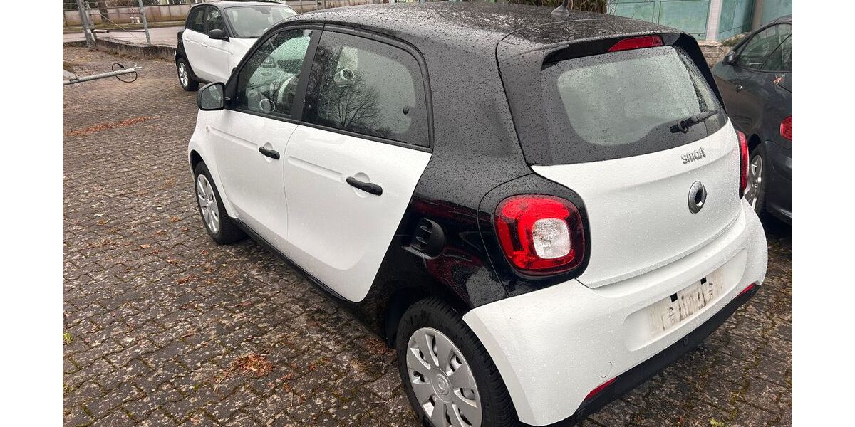 Smart ForFour 105.200 km 7.990 &euro; Burgau 89331