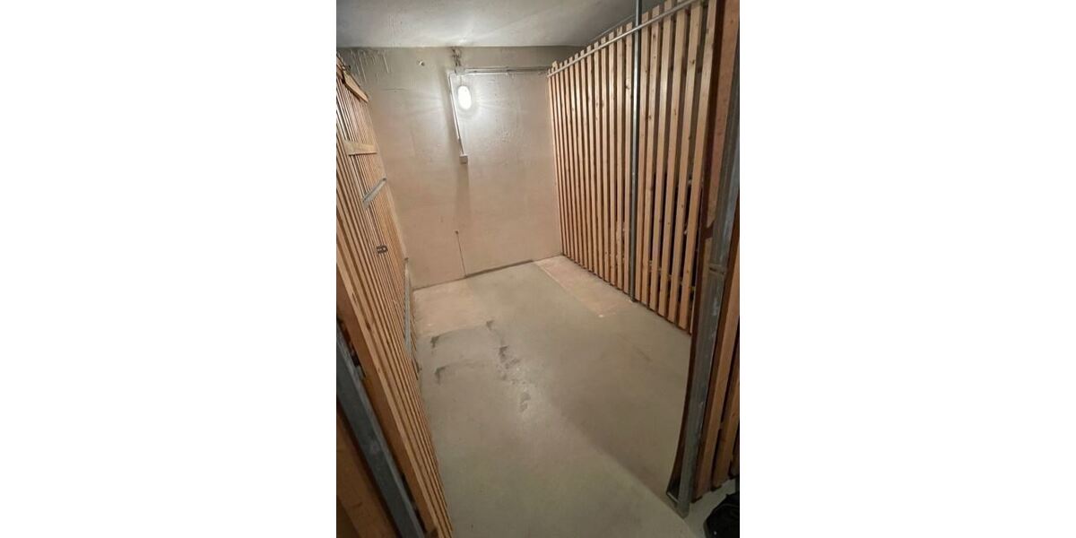 - Kurzfristig beziehbare, renovierte 3-4-Zimmer Maisonette-Wohnung in Murrhardt! - - Maisonettenwohnung Murrhardt | Angebot:26887988