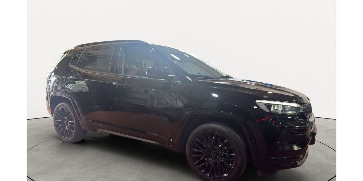 Jeep Compass 15.697 km 25.470 &euro; Oberursel (Taunus) OT Oberursel 61440