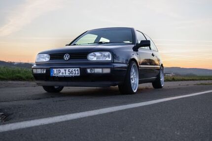 VW Golf 226.412 km 3.100 &euro; Schieder 32816