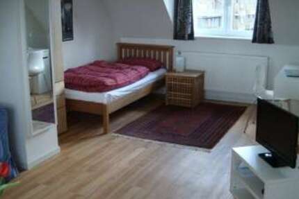 Zimmer Meerbusch Necklenbroich - 1.5 Zimmer, 730&euro; | Angebot:26847455