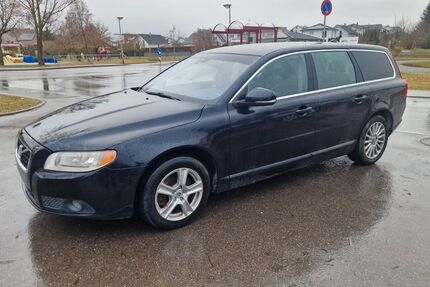 Volvo V70 182.000 km 3.999 &euro; Rangendingen 72414