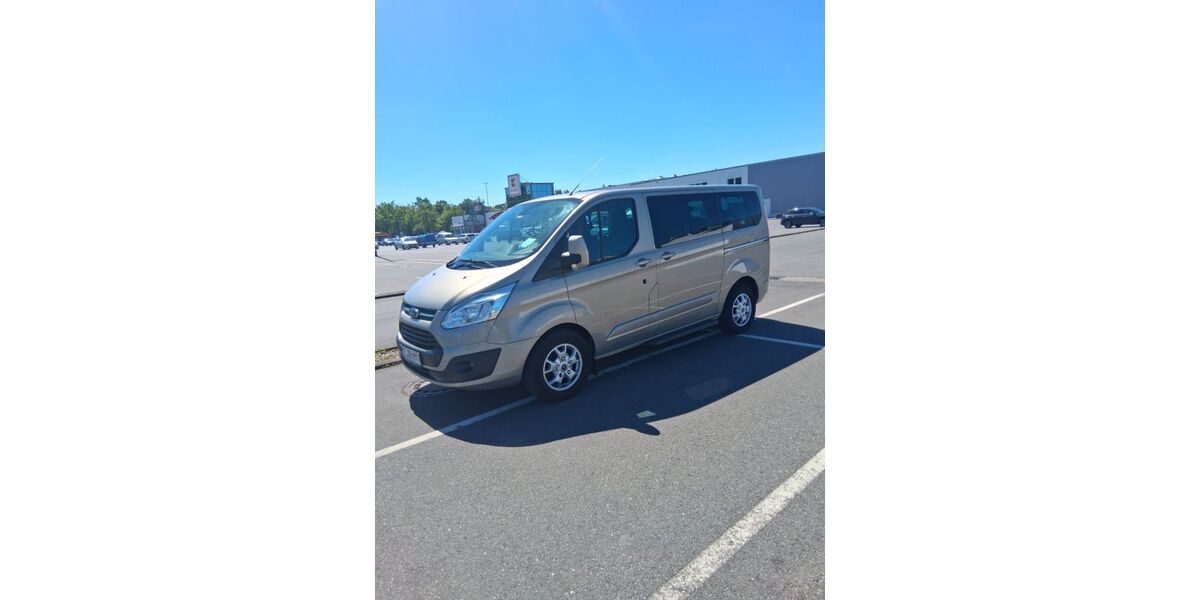 Ford Tourneo Custom 186.000 km 14.500 &euro; Celle 29221