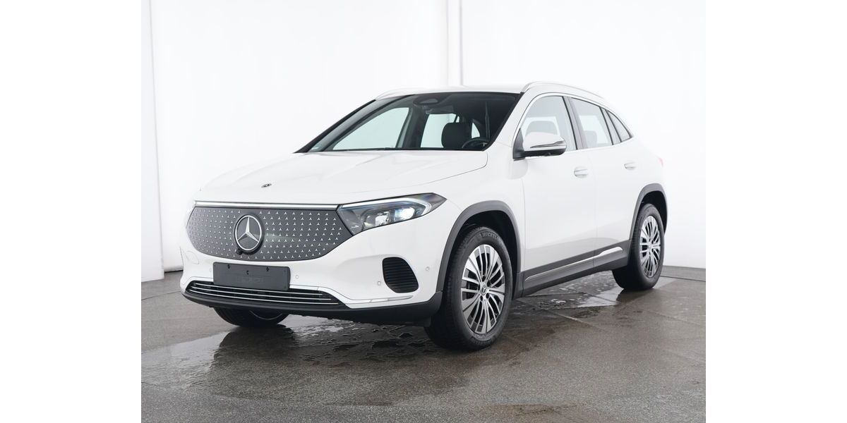 Mercedes-Benz EQA 7.123 km 37.590 &euro; Dörfles-Esbach 96487