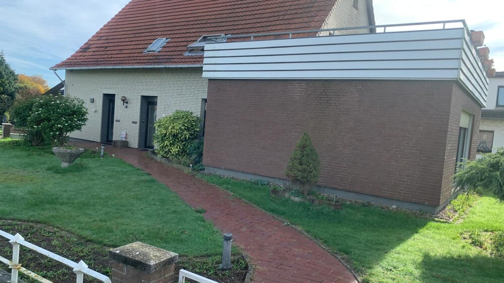 Wohnen am Ortsrand von Bünde mit vielen Nutzungsmöglichkeiten - Natur gleich neben der Haustür - Zweifamilienhaus Bünde Bad Randringhausen | Angebot:26478907