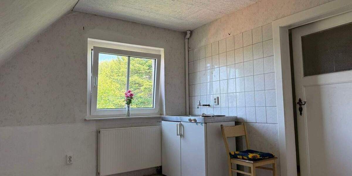 Einfamilienhaus Weinböhla - 5 Zimmer, 120 m&sup2;, 275.000&euro; | Angebot:24520716