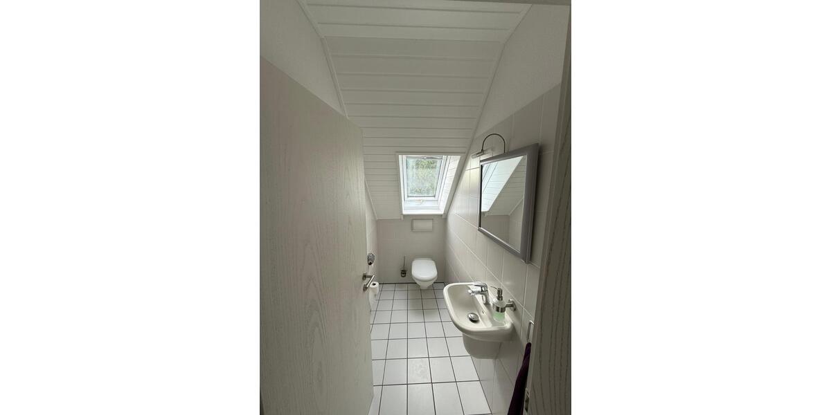 Etagenwohnung Hille - 3 Zimmer, 120 m&sup2;, 1.000&euro; | Angebot:25380033