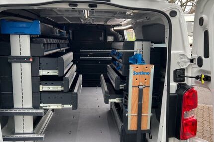 Opel Vivaro 18.285 km 24.550 € Hockenheim 68766