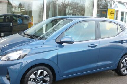 Hyundai i10 1.500 km 16.990 &euro; Eggesin 17367