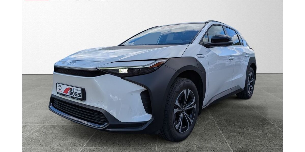 Toyota bZ4X 16.000 km 26.990 &euro; Winsen 21423