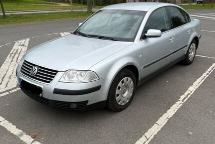 VW Passat 110.000 km 2.800 &euro; Niederkrüchten 41372