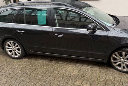 Skoda Superb 215.000 km 7.900 € Großkarlbach 67229