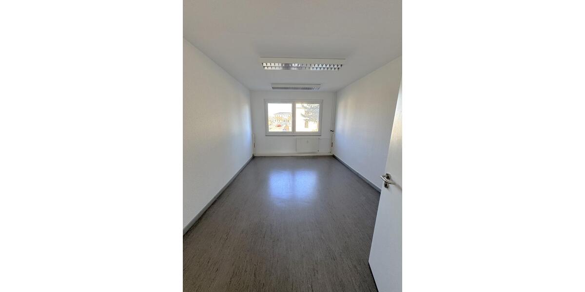 Gewerbeobjekt Chemnitz - 2.530&euro; | Angebot:24527003